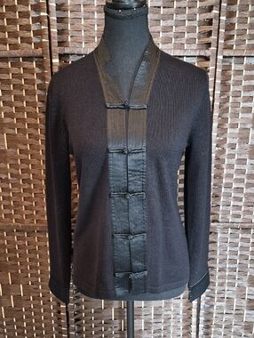 Shanghai Tang Black Mandarin-Style Cardigan with Knot Closures